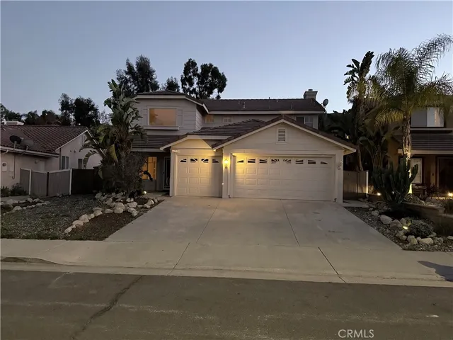 $684,999 | 27452 Eagles Nest Drive, Corona, CA 92883