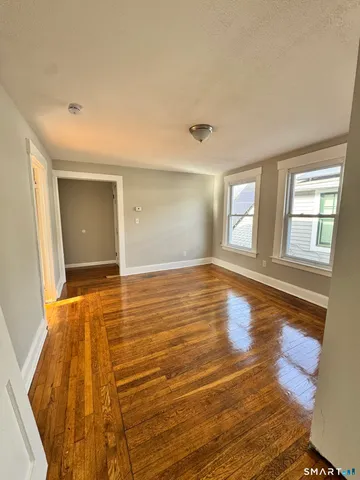 $499,000 | 721 Winchester Avenue, New Haven, CT 06511