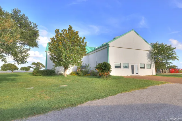 $2,655,000 | 1005 Shoreline Lane, Port Lavaca, TX 77979