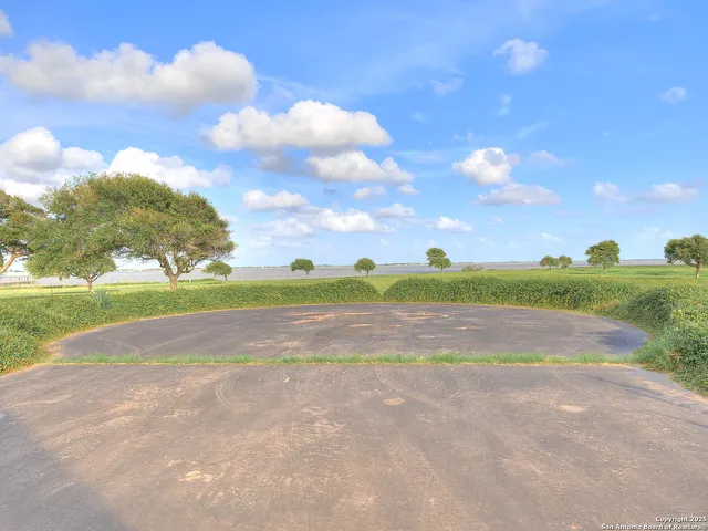 $2,655,000 | 1005 Shoreline Lane, Port Lavaca, TX 77979