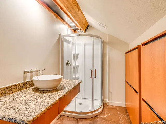 $2,655,000 | 1005 Shoreline Lane, Port Lavaca, TX 77979