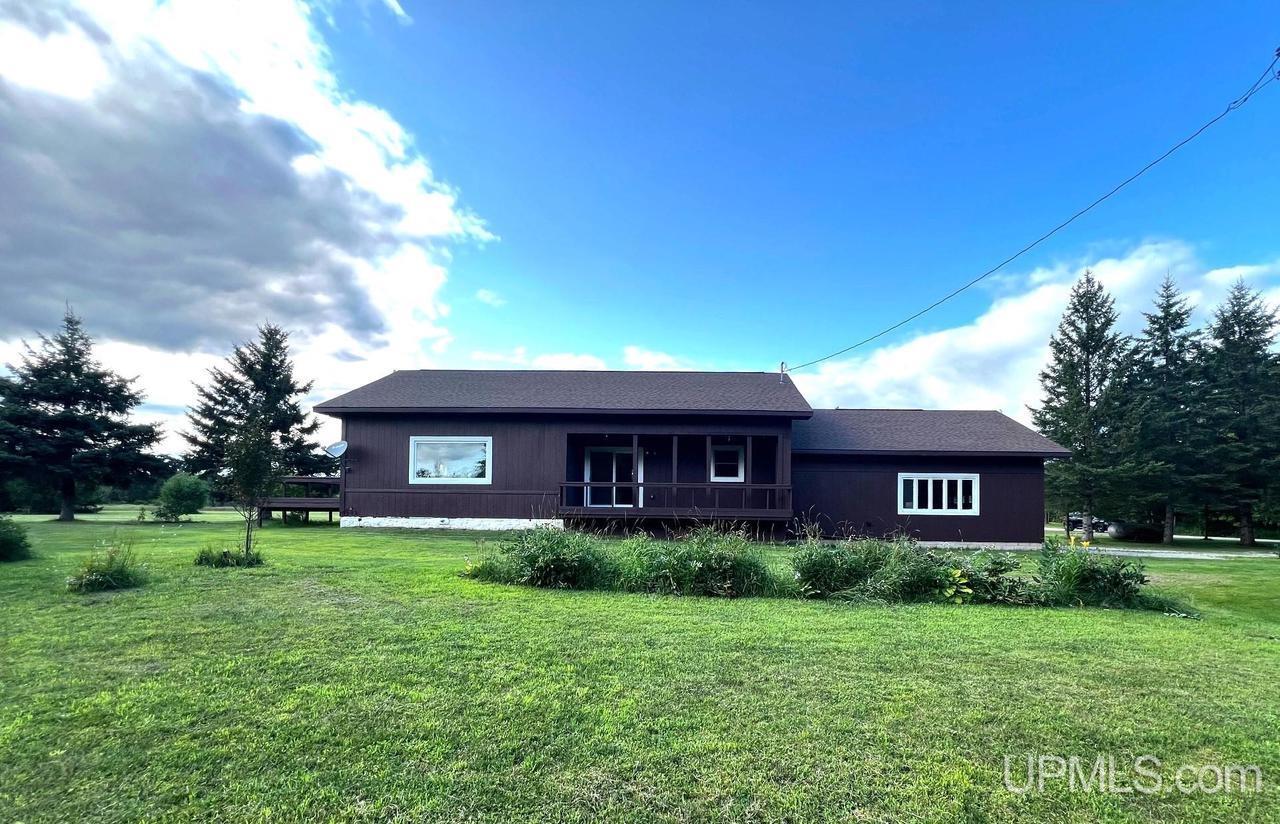 W7522 Swanson 24.5 Road Daggett, MI 49821 - Photo 2 of 27 Gallery Image 2