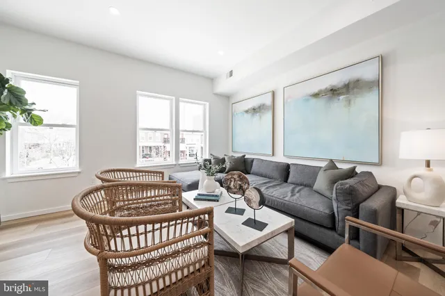 $2,900 | 750 19th Street Northeast, Unit 3, Washington, DC 20002