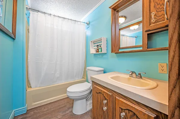 $275,000 | 1734 40th Street, Fairmont, MN 56031