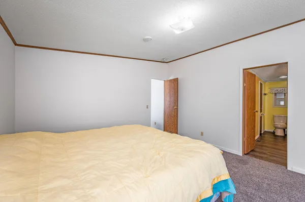 $275,000 | 1734 40th Street, Fairmont, MN 56031