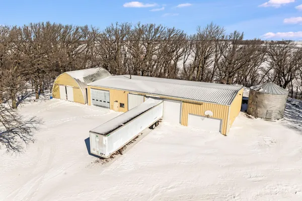 $275,000 | 1734 40th Street, Fairmont, MN 56031