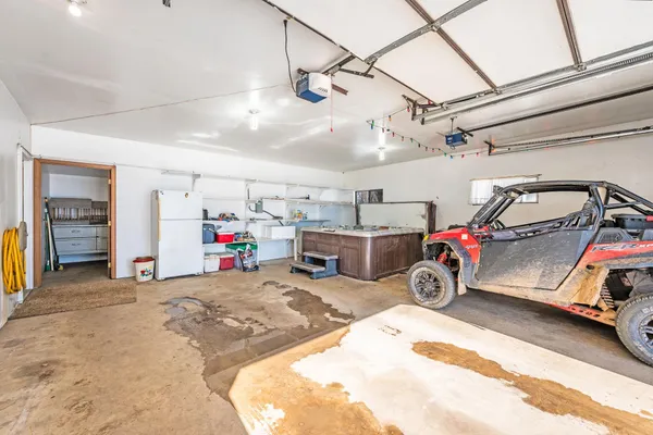 $275,000 | 1734 40th Street, Fairmont, MN 56031