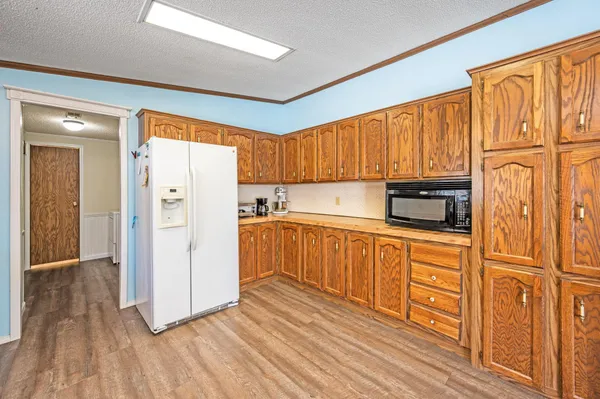 $275,000 | 1734 40th Street, Fairmont, MN 56031