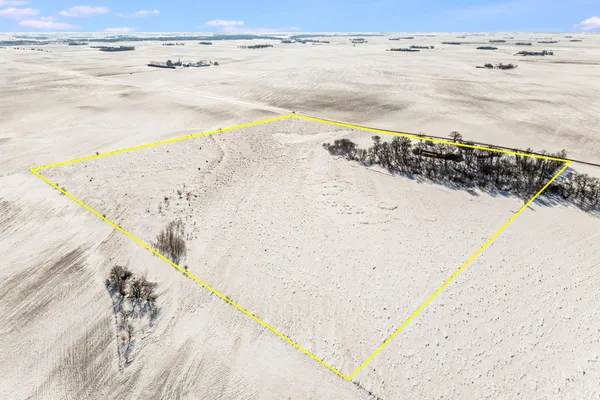 $275,000 | 1734 40th Street, Fairmont, MN 56031