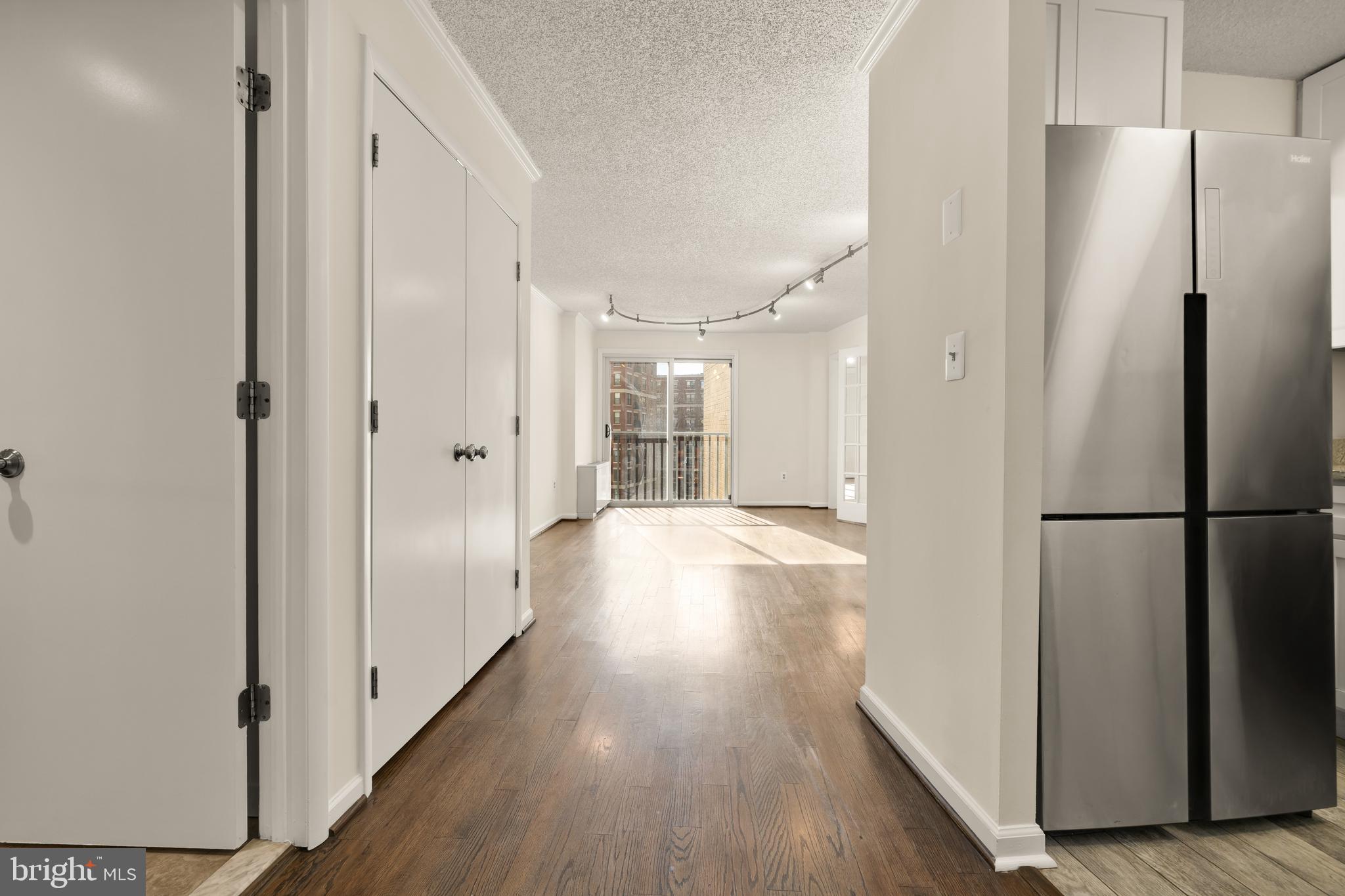 1239 Vermont Avenue Northwest, Unit 608 Washington, DC 20005 - Photo 2 of 35