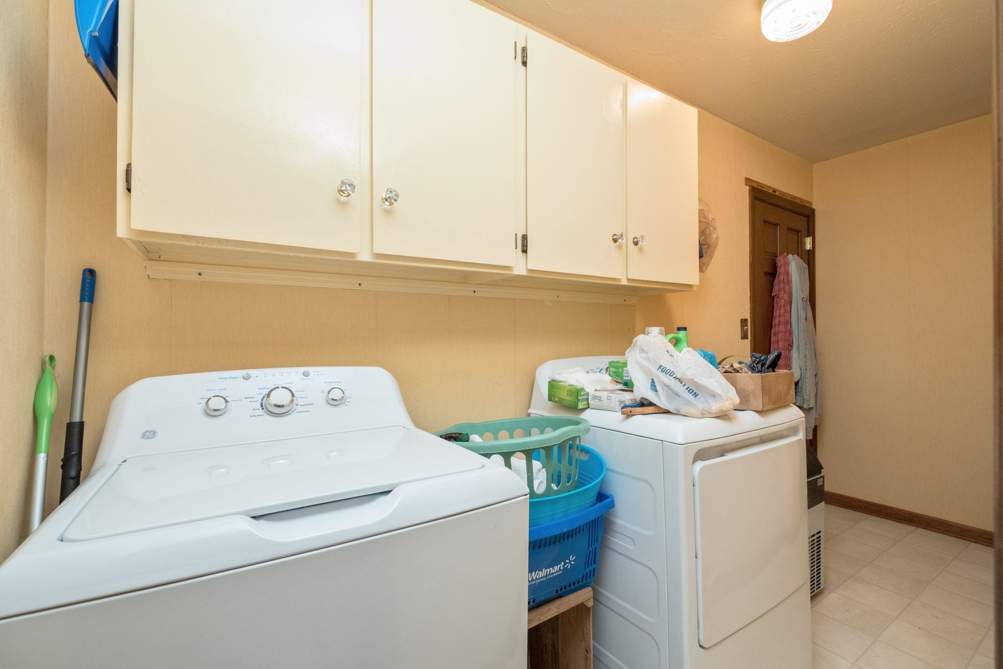 620 Walnut Hills Road Staunton, VA 24401 - Photo 39 of 40 Laundry off Primary Bedroom