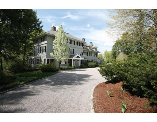 85 Essex Road Newton, MA 02467 - Photo 9 of 9
