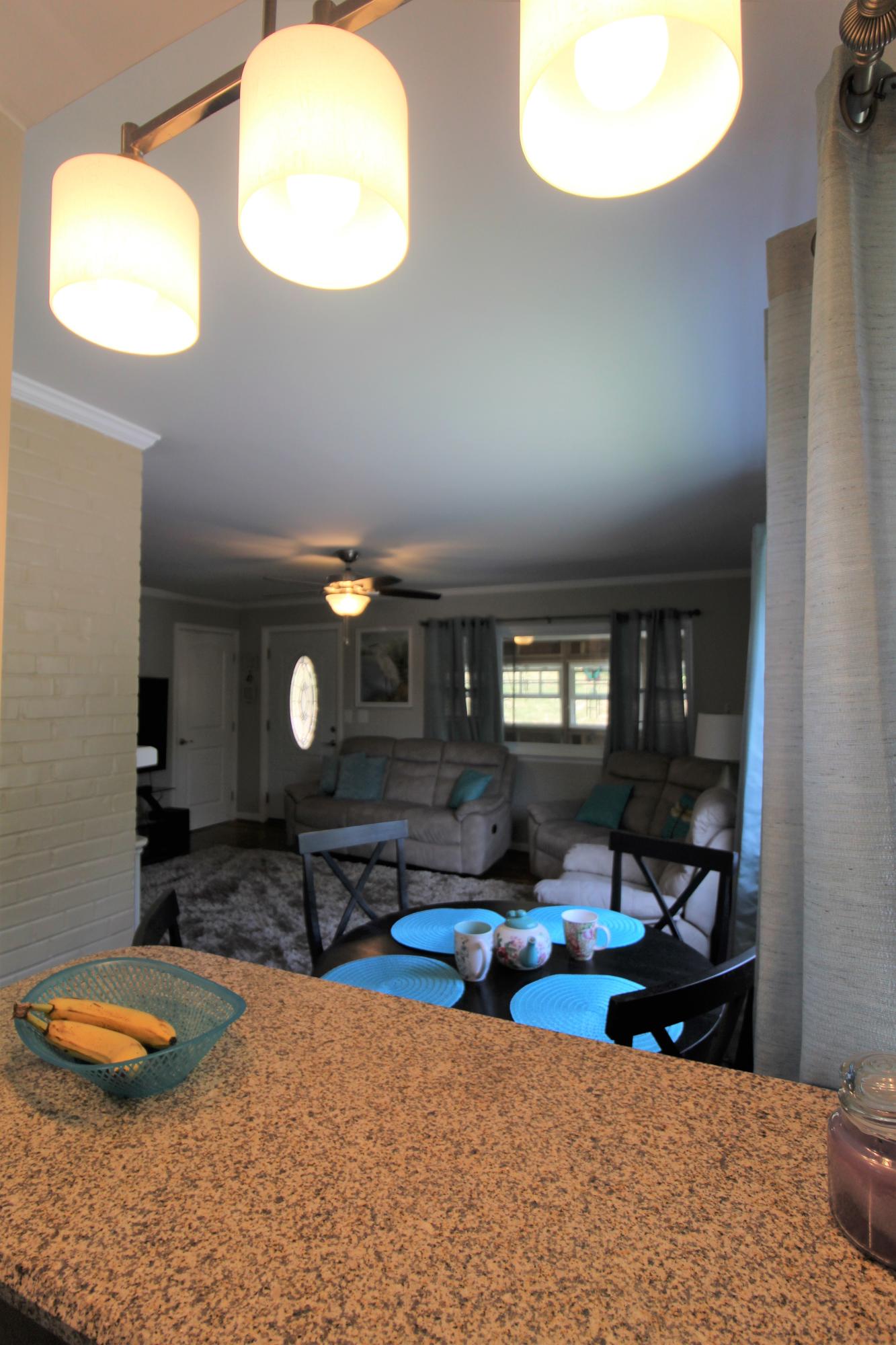 319 West Faunce Road Oak Ridge, TN 37830 - Photo 20 of 32 Bar