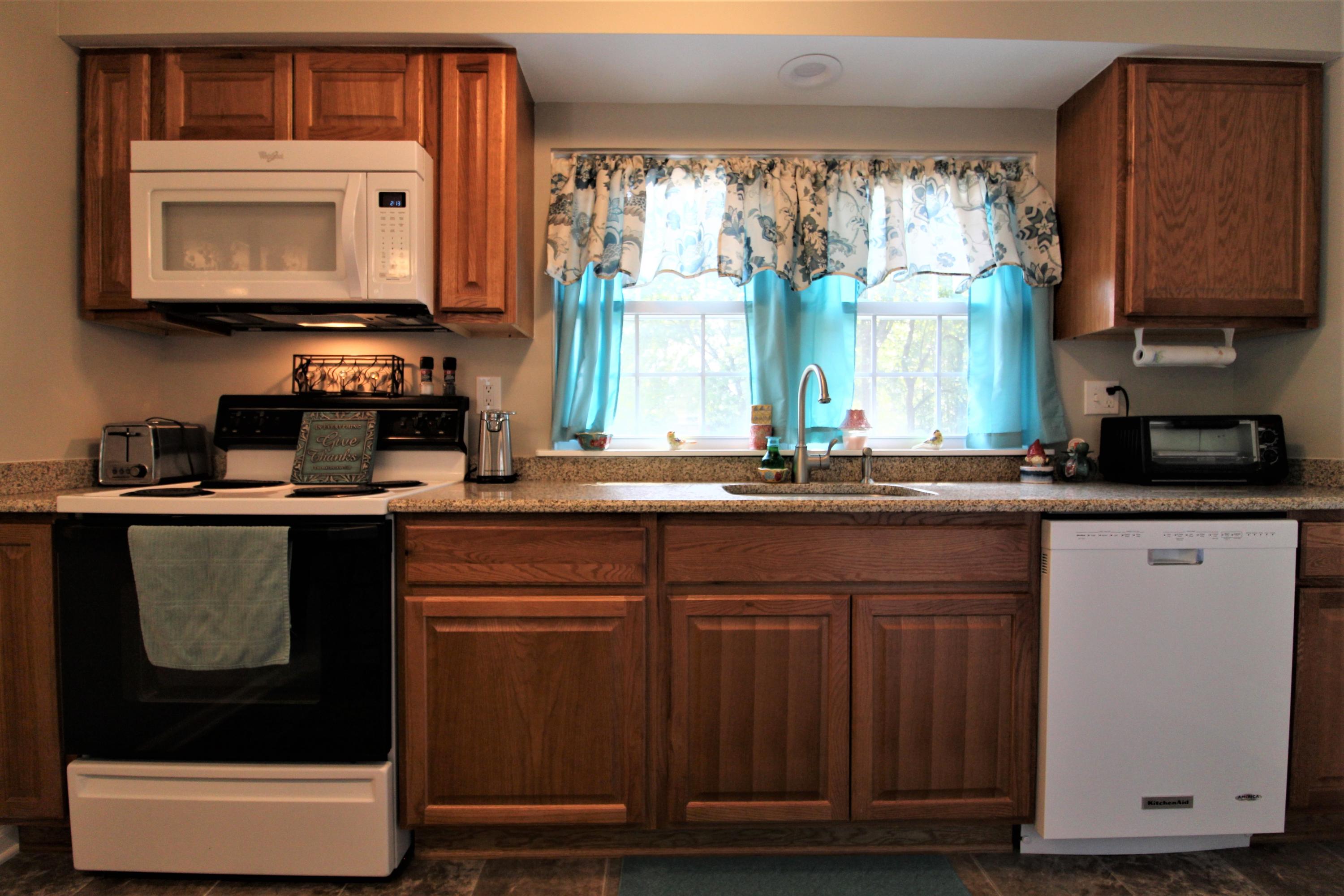 319 West Faunce Road Oak Ridge, TN 37830 - Photo 22 of 32 Kitchen