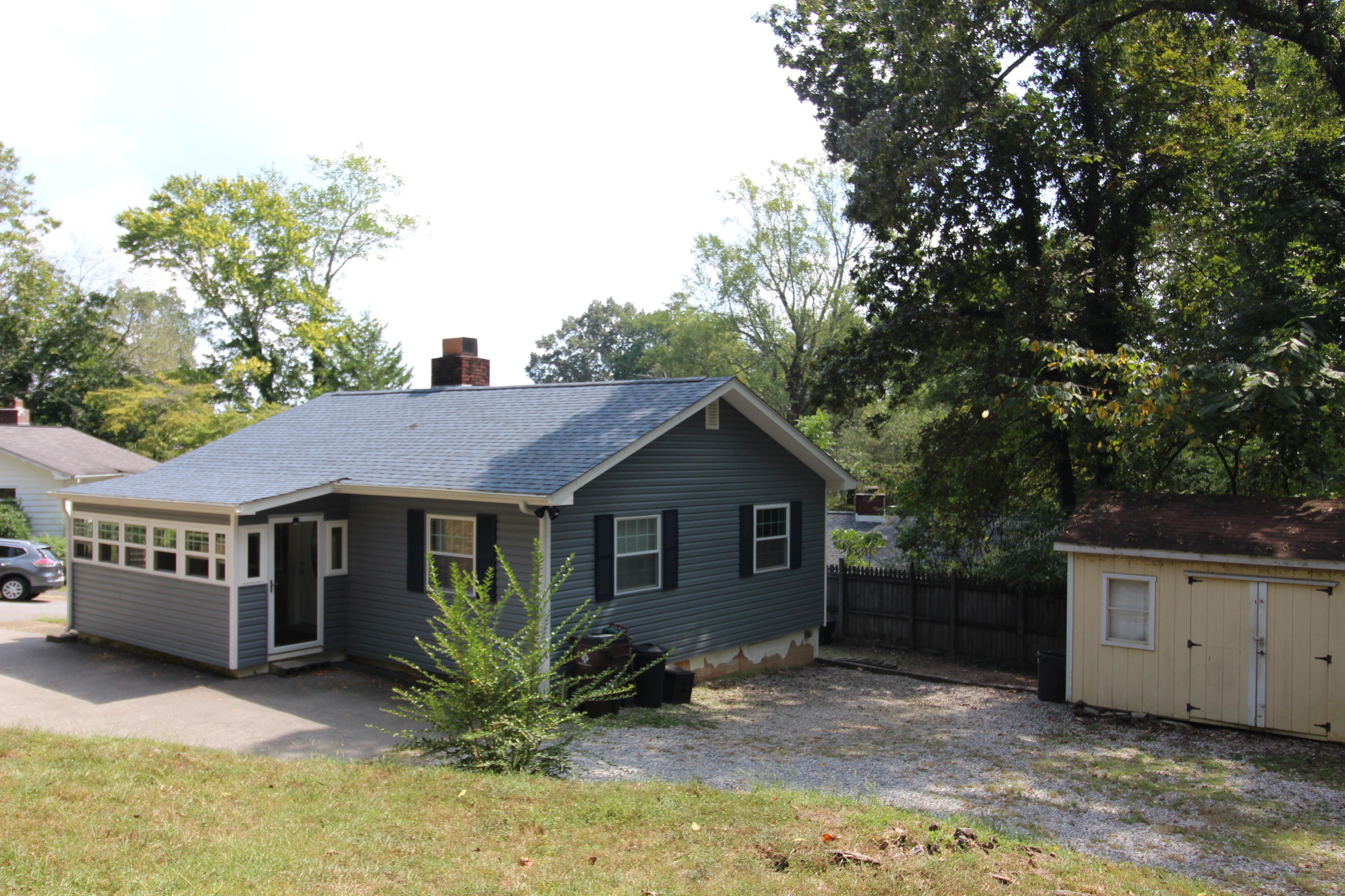 319 West Faunce Road Oak Ridge, TN 37830 - Photo 4 of 32 Exterior