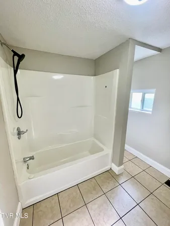$498,000 | 2412-14 Bradley Street, Bristol, VA 24201