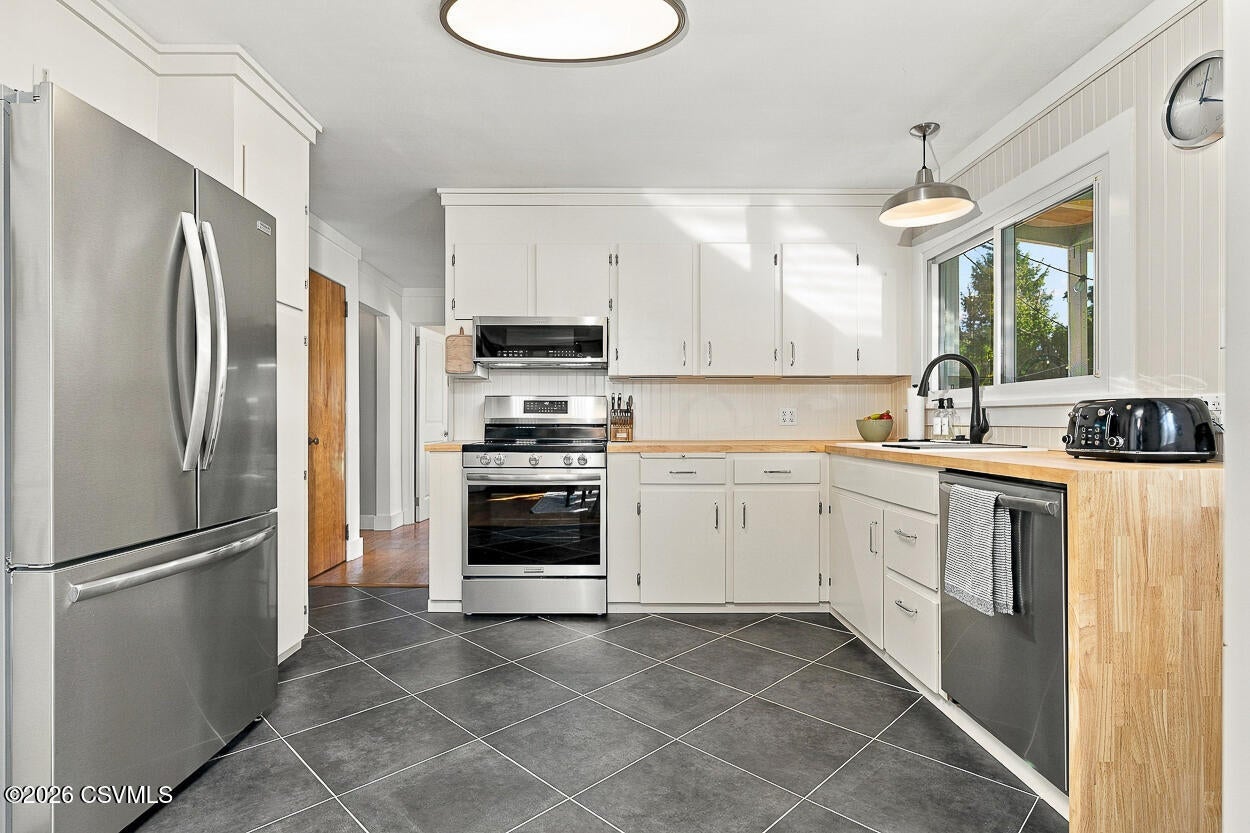 348 Martzville Road Berwick, PA 18603 - Photo 24 of 36 Gallery Image 24