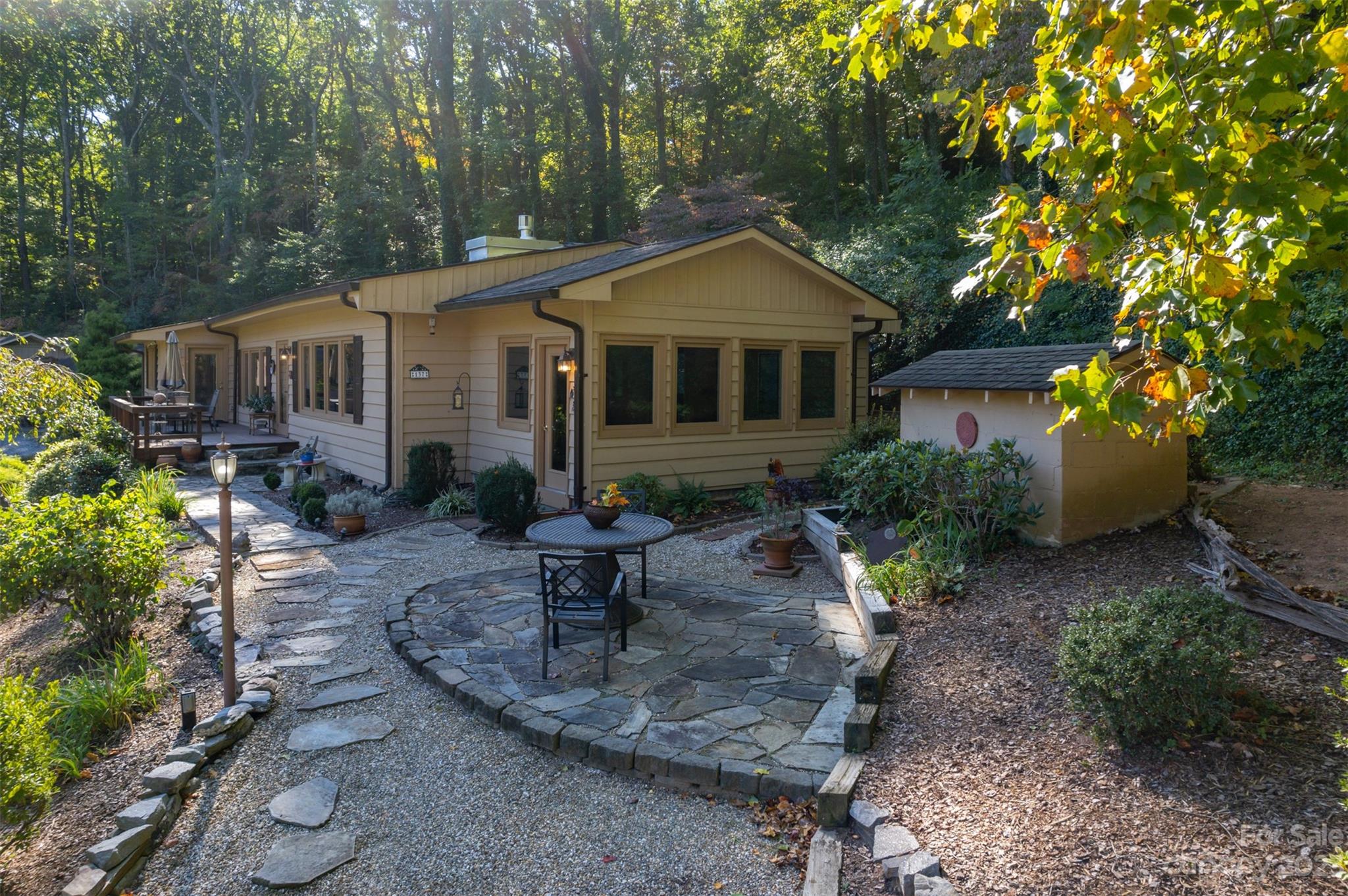137 Judge Road Tryon, NC 28782 - Photo 2 of 48 Gallery Image 2