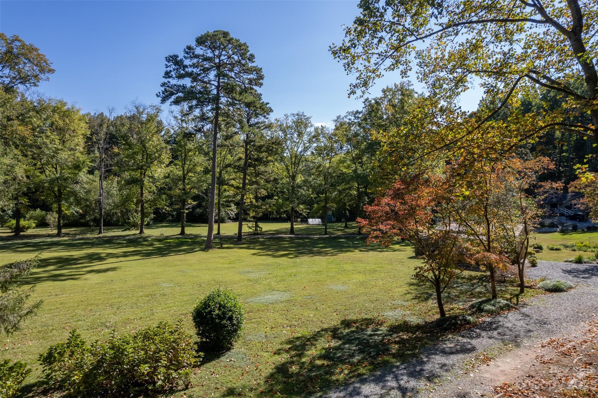 137 Judge Road Tryon, NC 28782 - Photo 39 of 48 Gallery Image 39