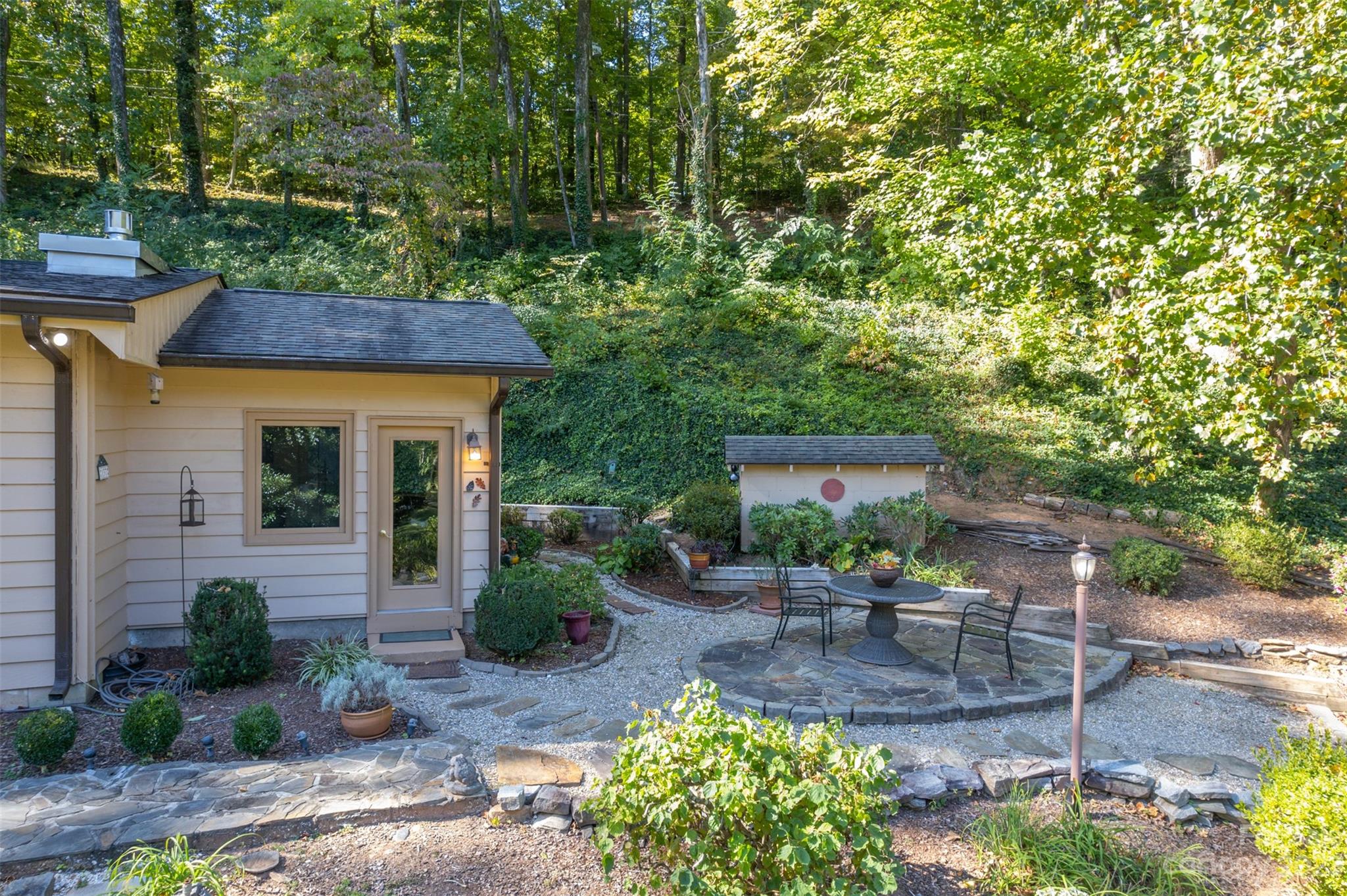 137 Judge Road Tryon, NC 28782 - Photo 7 of 48 Gallery Image 7