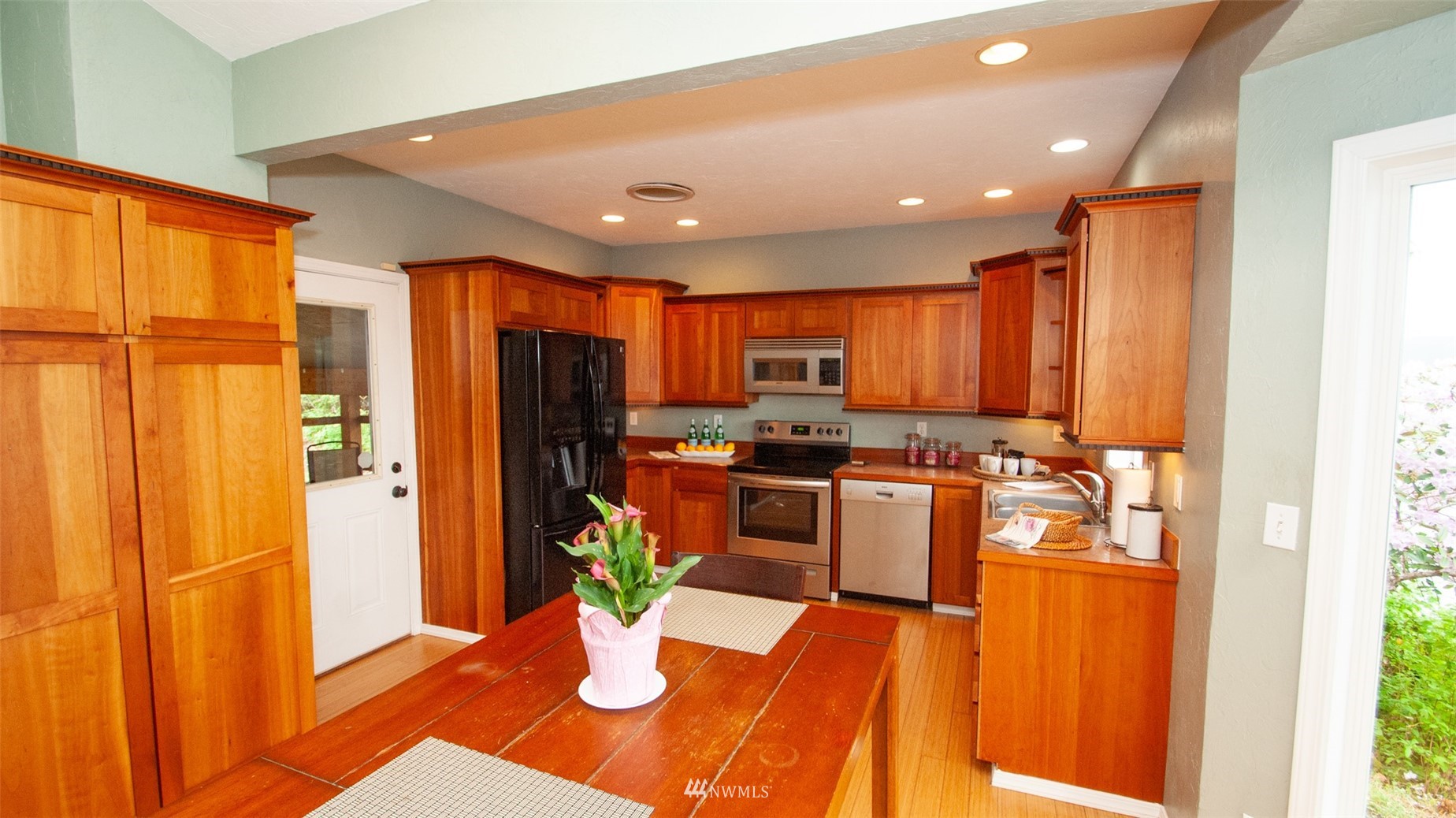 1080 East Sunset Road Shelton, WA 98584 - Photo 8 of 39 Gallery Image 8