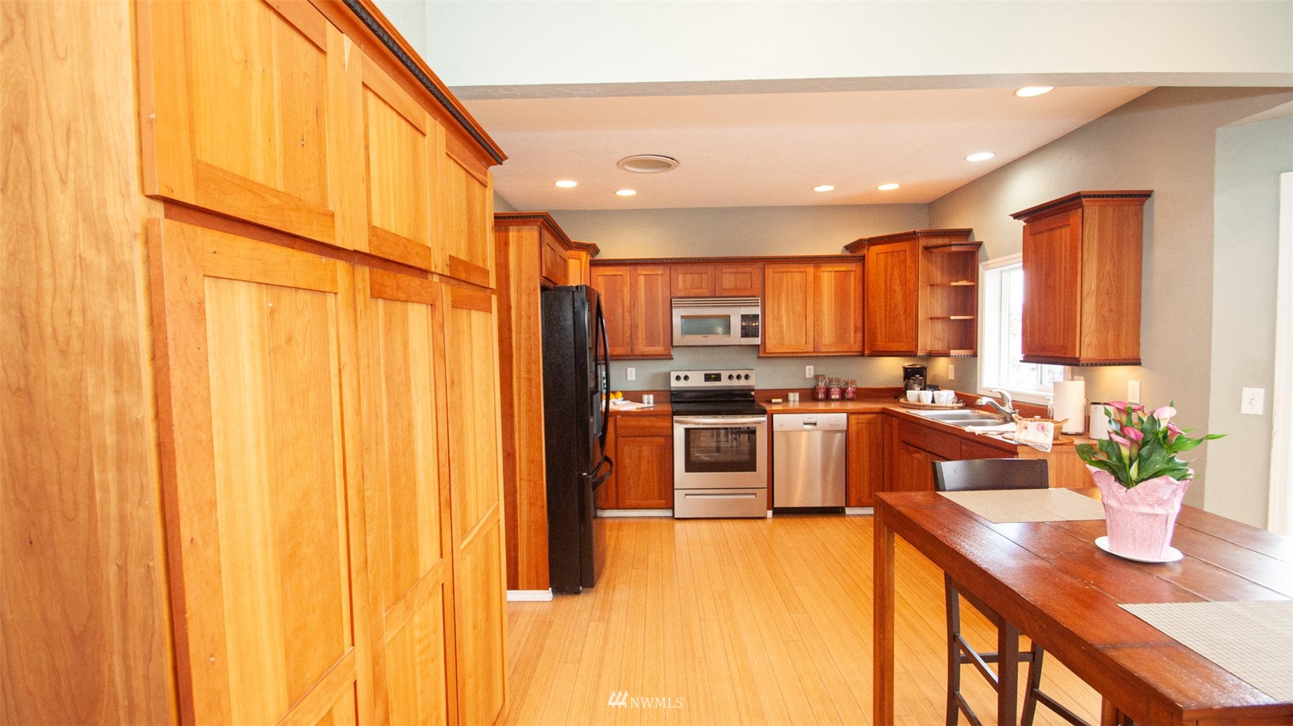 1080 East Sunset Road Shelton, WA 98584 - Photo 9 of 39 Gallery Image 9