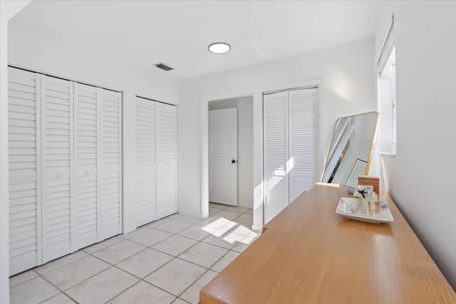 $5,300 | 4921 Northeast 23rd Avenue, Lighthouse Point, FL 33064