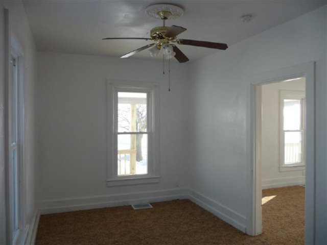 4530 North Brown Road Dakota, IL 61018 - Photo 5 of 9 Gallery Image 5