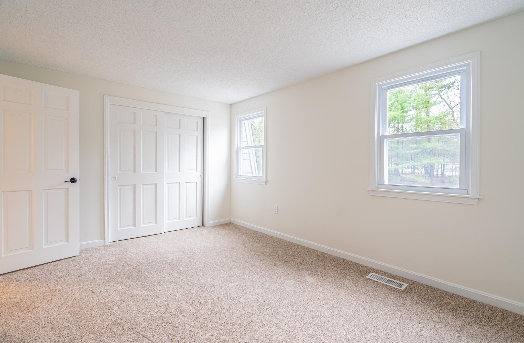 61 Sentry Way Merrimack, NH 03054 - Photo 18 of 25 Gallery Image 18