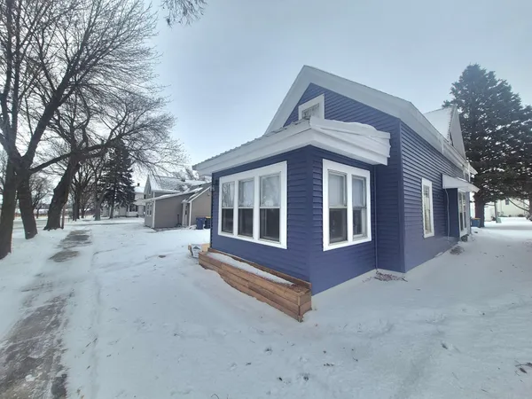 $118,000 | 1137 Ash Avenue, Gibbon, MN 55335