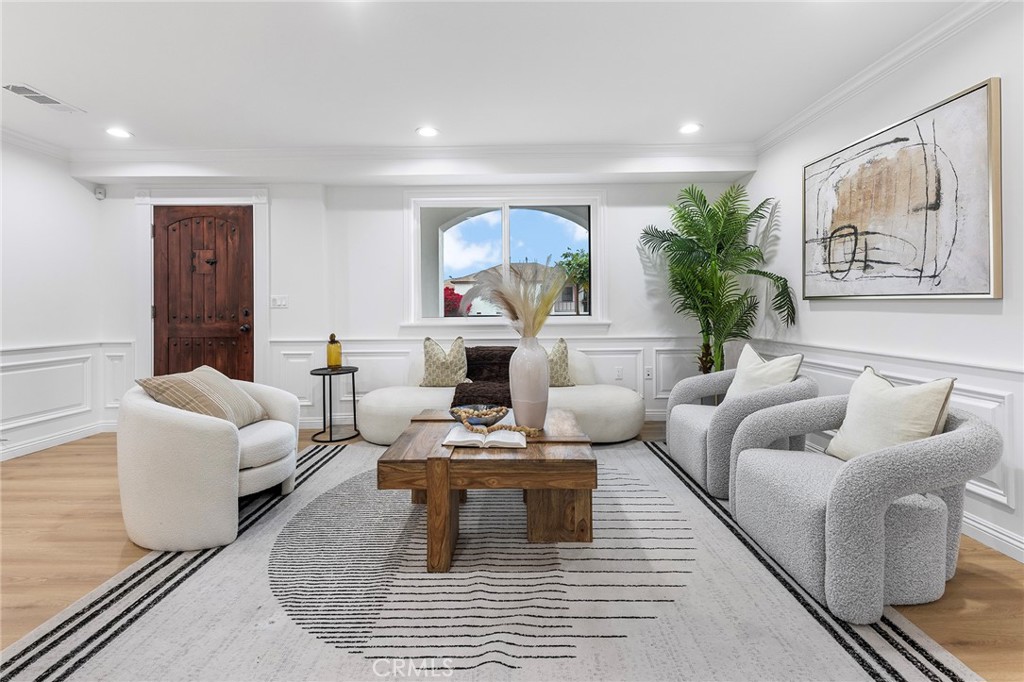 9040 Broadway Temple City, CA 91780 - Photo 3 of 33