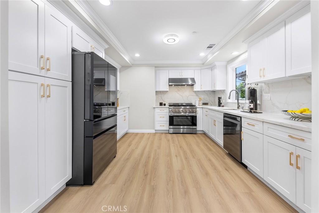 9040 Broadway Temple City, CA 91780 - Photo 10 of 33