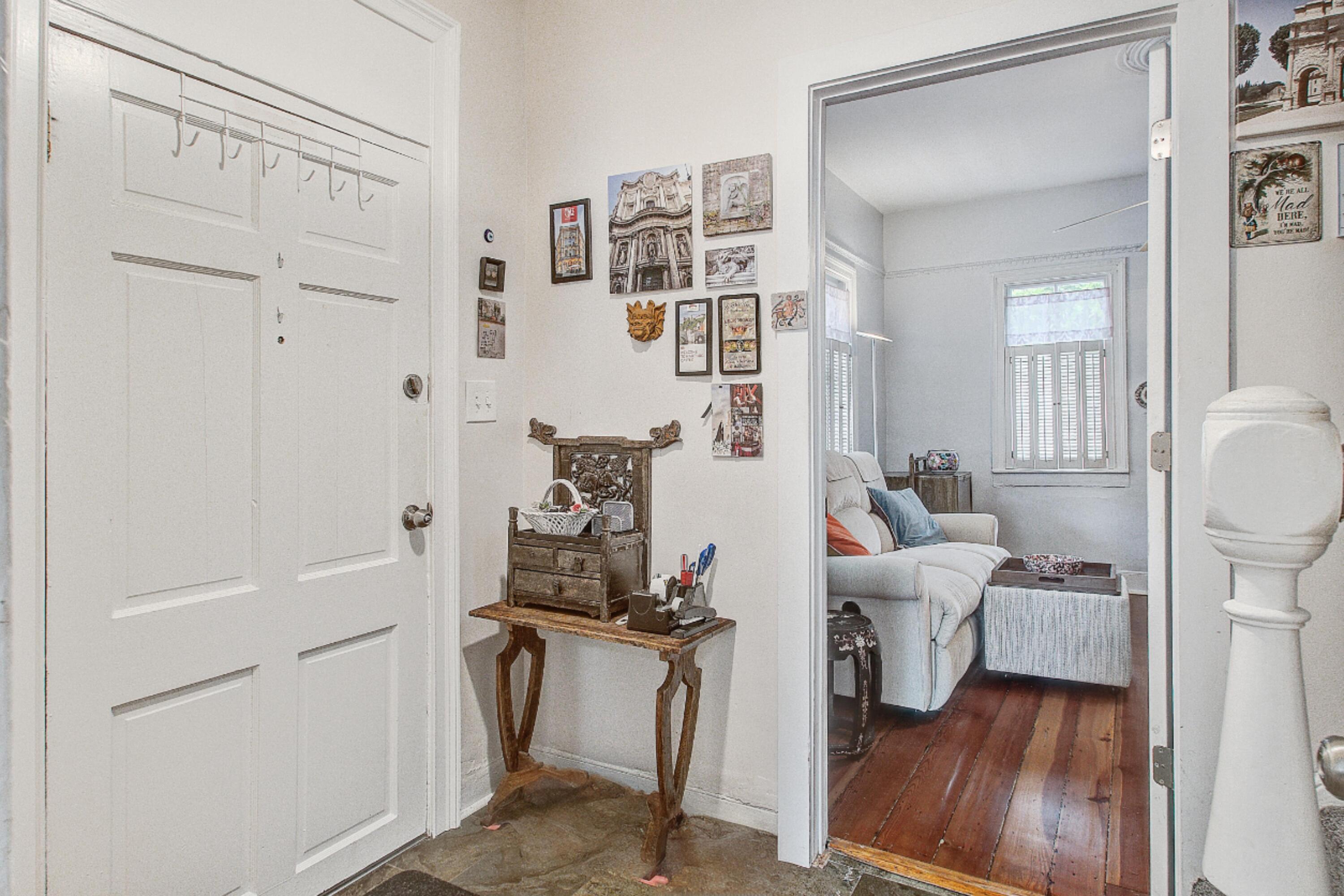 5 Bull Street Charleston, SC 29401 - Photo 4 of 47 5 (6)