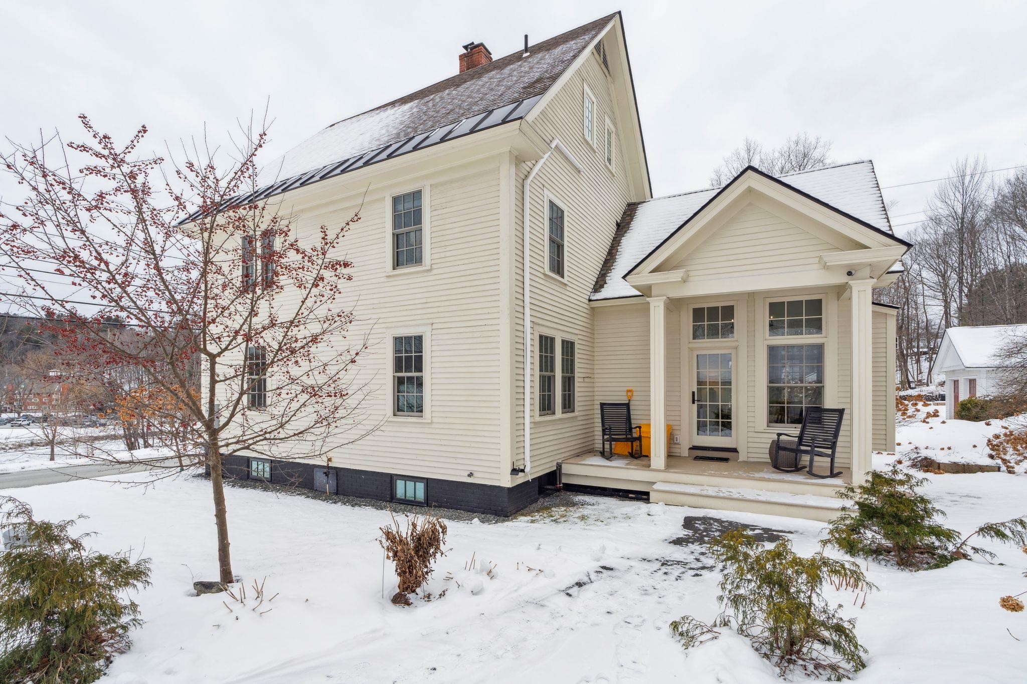 146 River Street Quechee, VT 05059 - Photo 3 of 37 Gallery Image 3