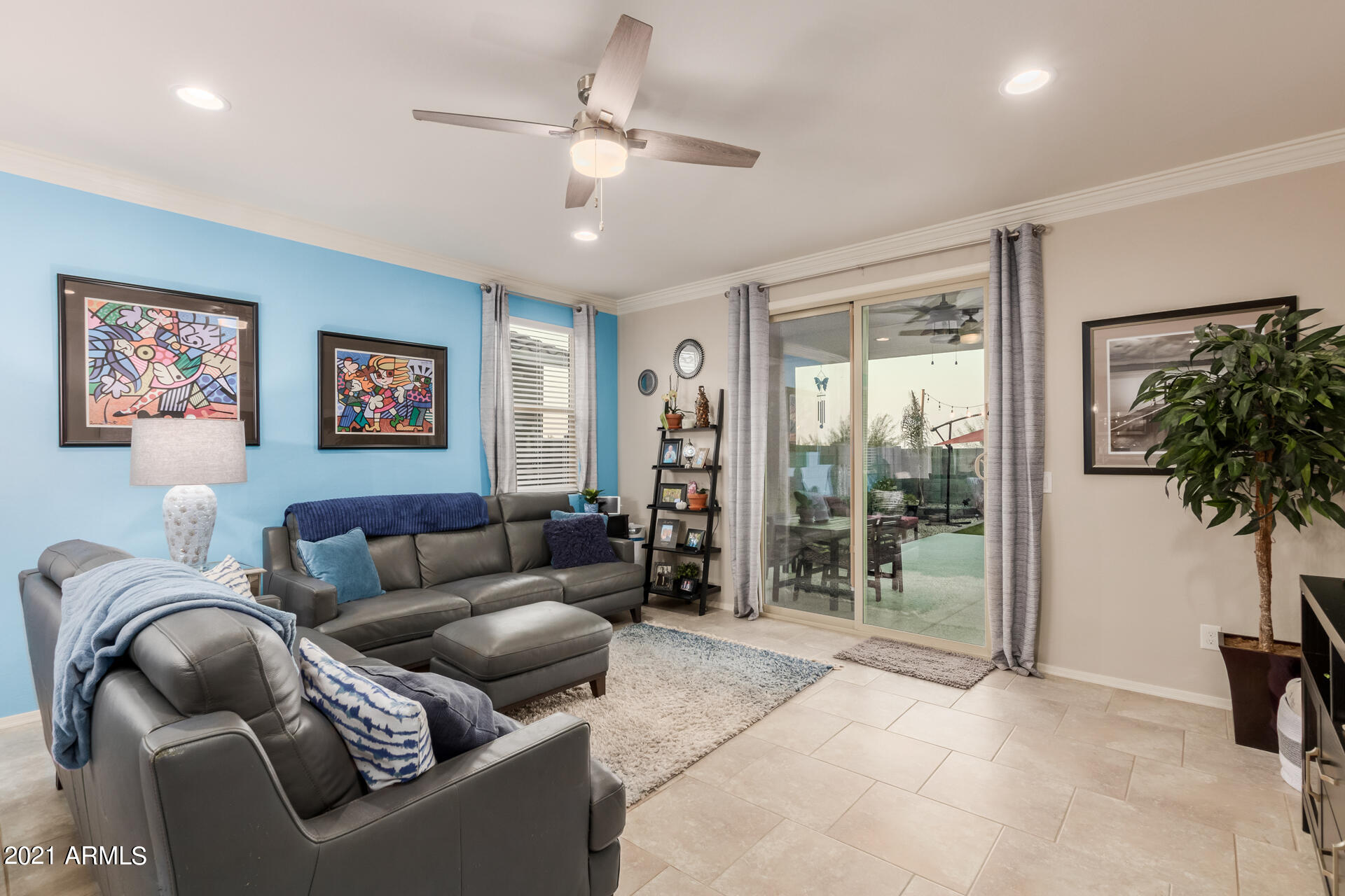2834 West Apollo Road Phoenix, AZ 85041 - Photo 9 of 44 09 - Apollo