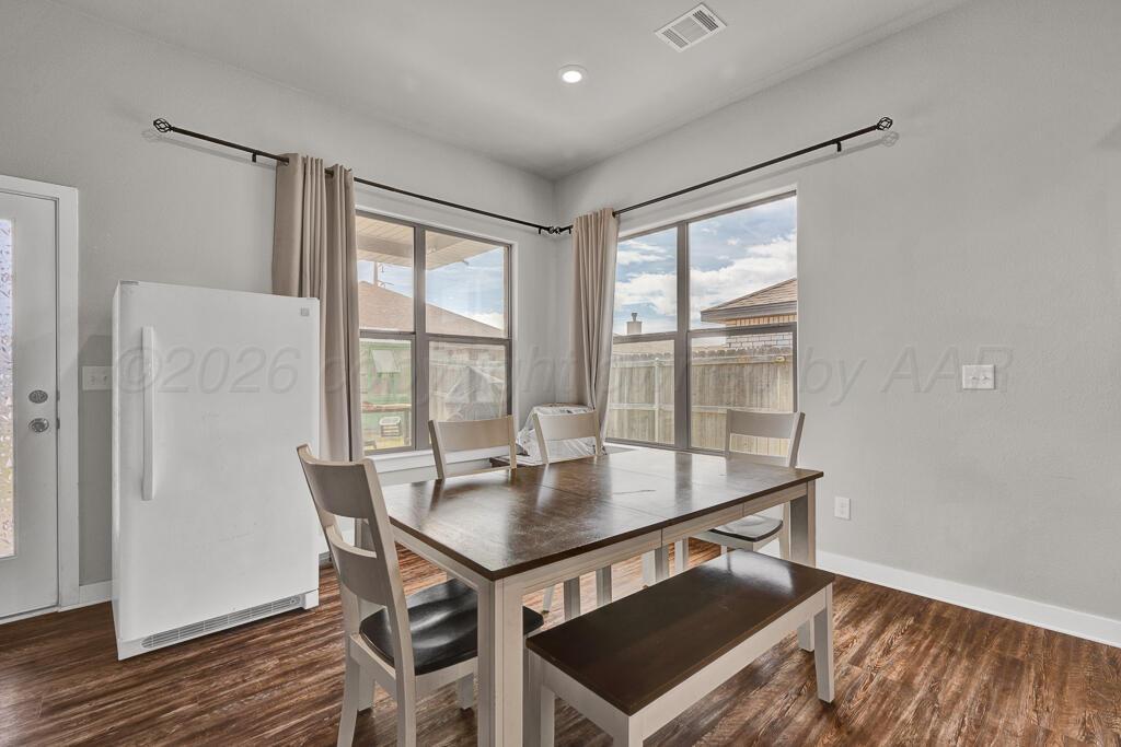1639 Wesleyan Street Amarillo, TX 79118 - Photo 11 of 24 dining room