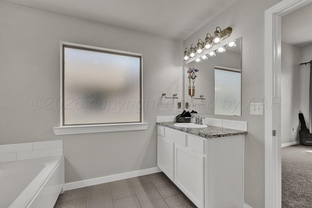 1639 Wesleyan Street Amarillo, TX 79118 - Photo 15 of 24 master bathroom 2
