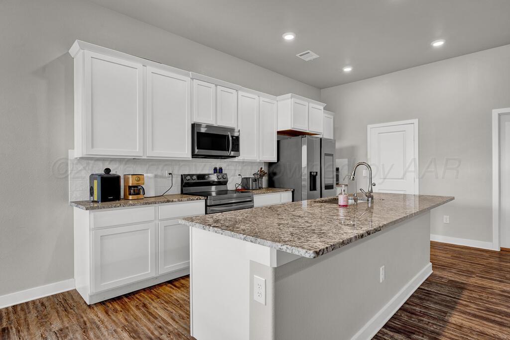 1639 Wesleyan Street Amarillo, TX 79118 - Photo 8 of 24 kitchen 2