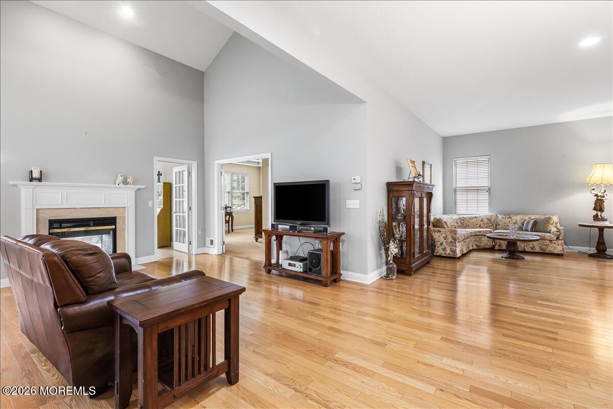 11 Congressional Road Jackson, NJ 08527 - Photo 17 of 53 21-Family Room
