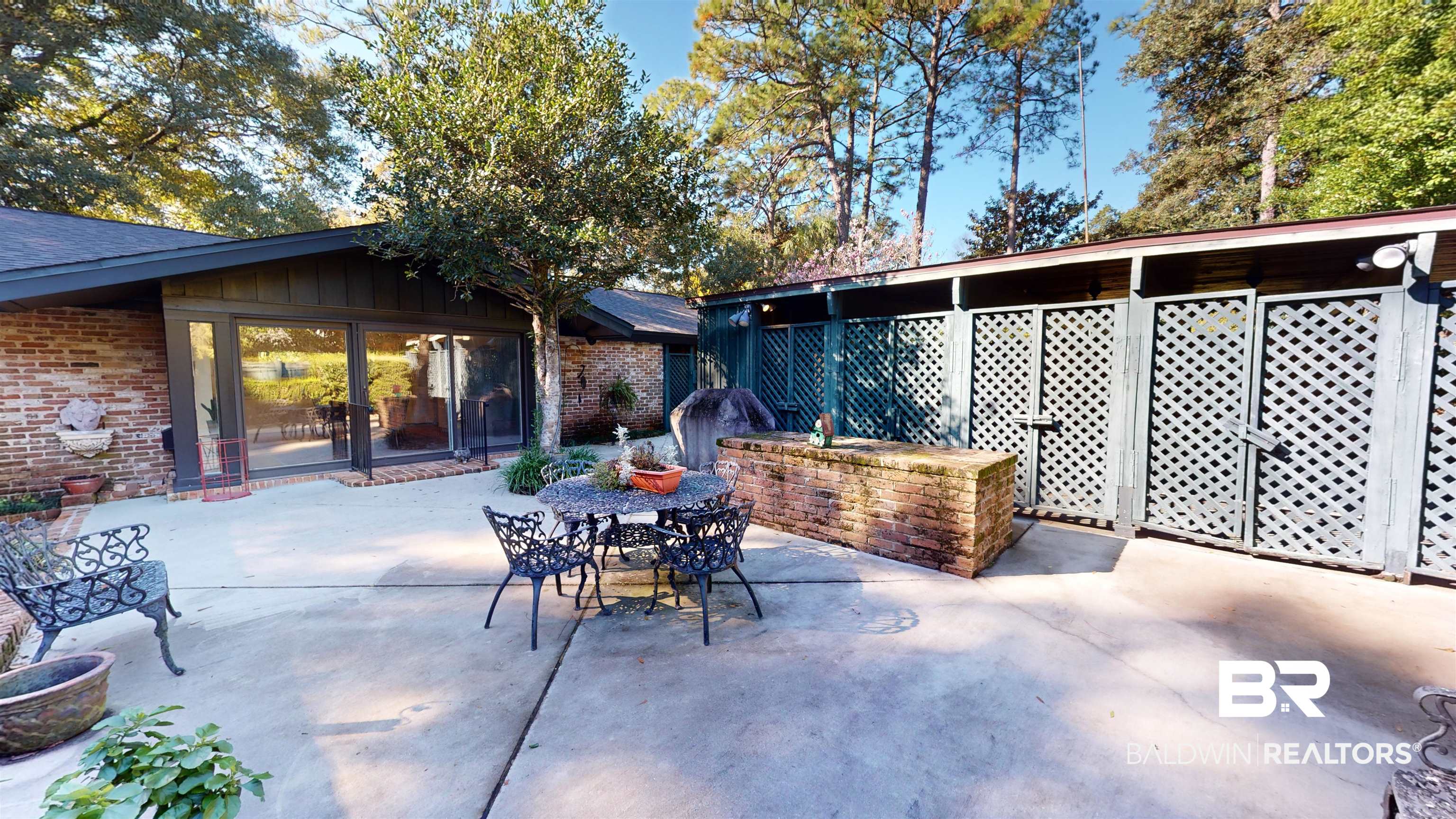 67 Byrnes Boulevard Mobile, AL 36608 - Photo 12 of 30 View of patio