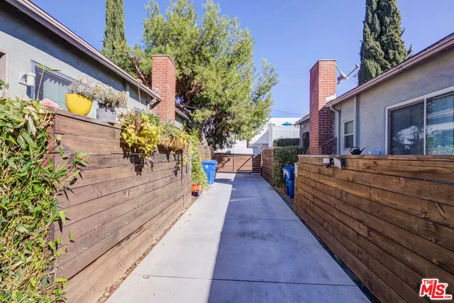 $3,595 | 3216 Bellevue Avenue, Los Angeles, CA 90026