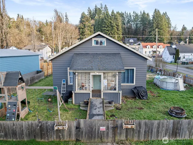 $335,000 | 312 Southeast Front Street, Winlock, WA 98596