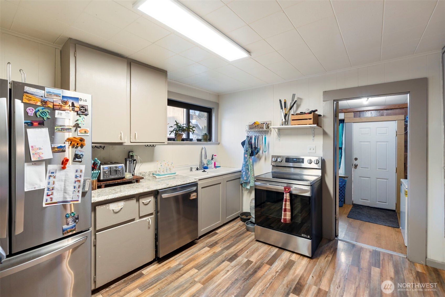 312 Southeast Front Street Winlock, WA 98596 - Photo 8 of 33