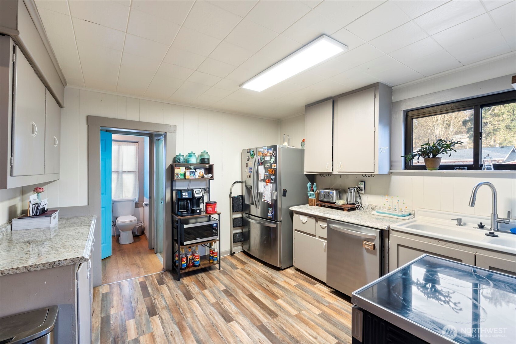 312 Southeast Front Street Winlock, WA 98596 - Photo 10 of 33