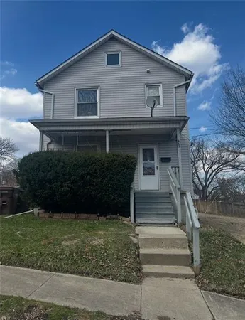 $54,900 | 462 Lorain Street, Sharon, PA 16146