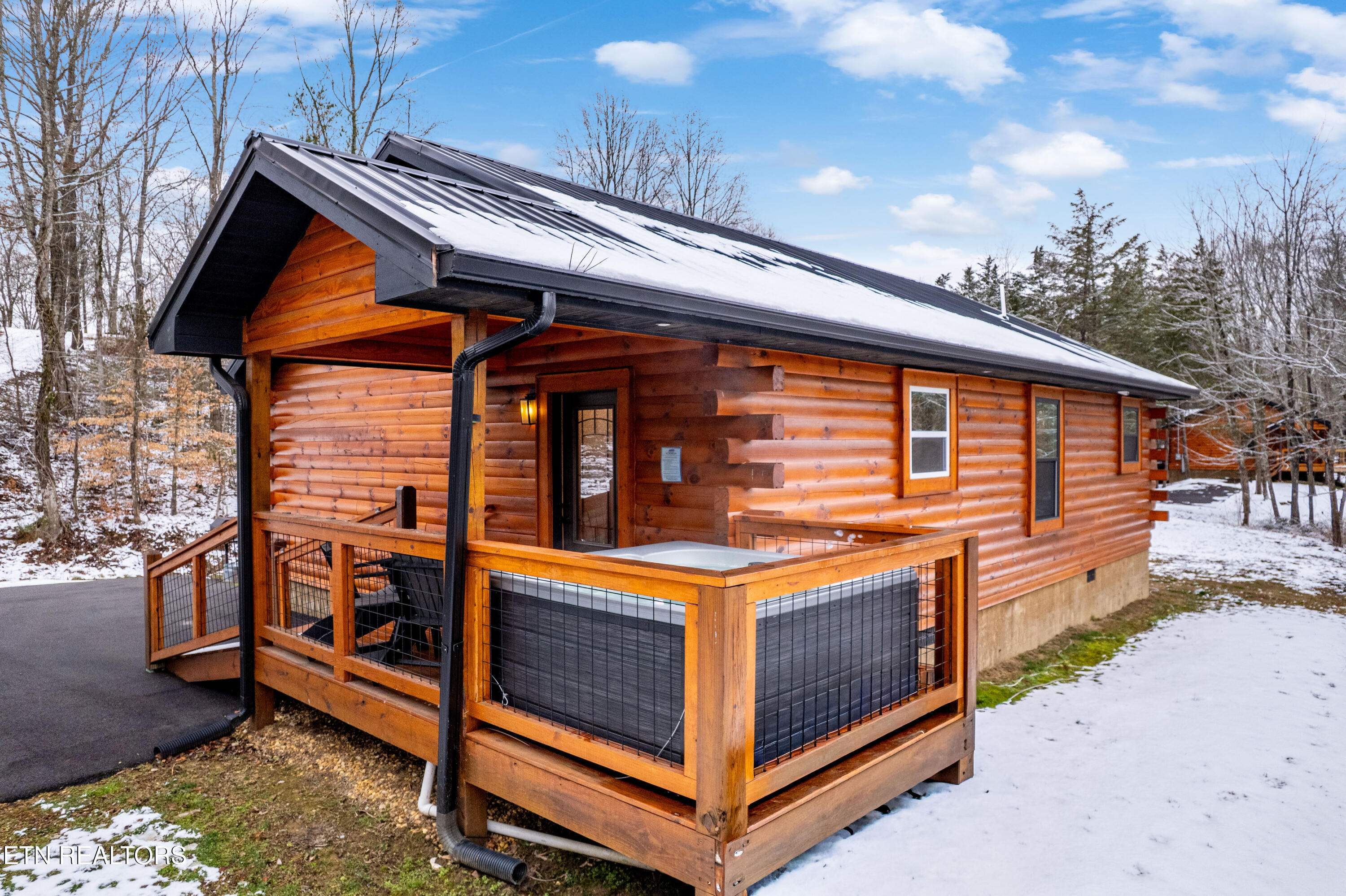 1069 Timberlake Circle Sevierville, TN 37876 - Photo 3 of 43 1069 Timberlake Cir-40