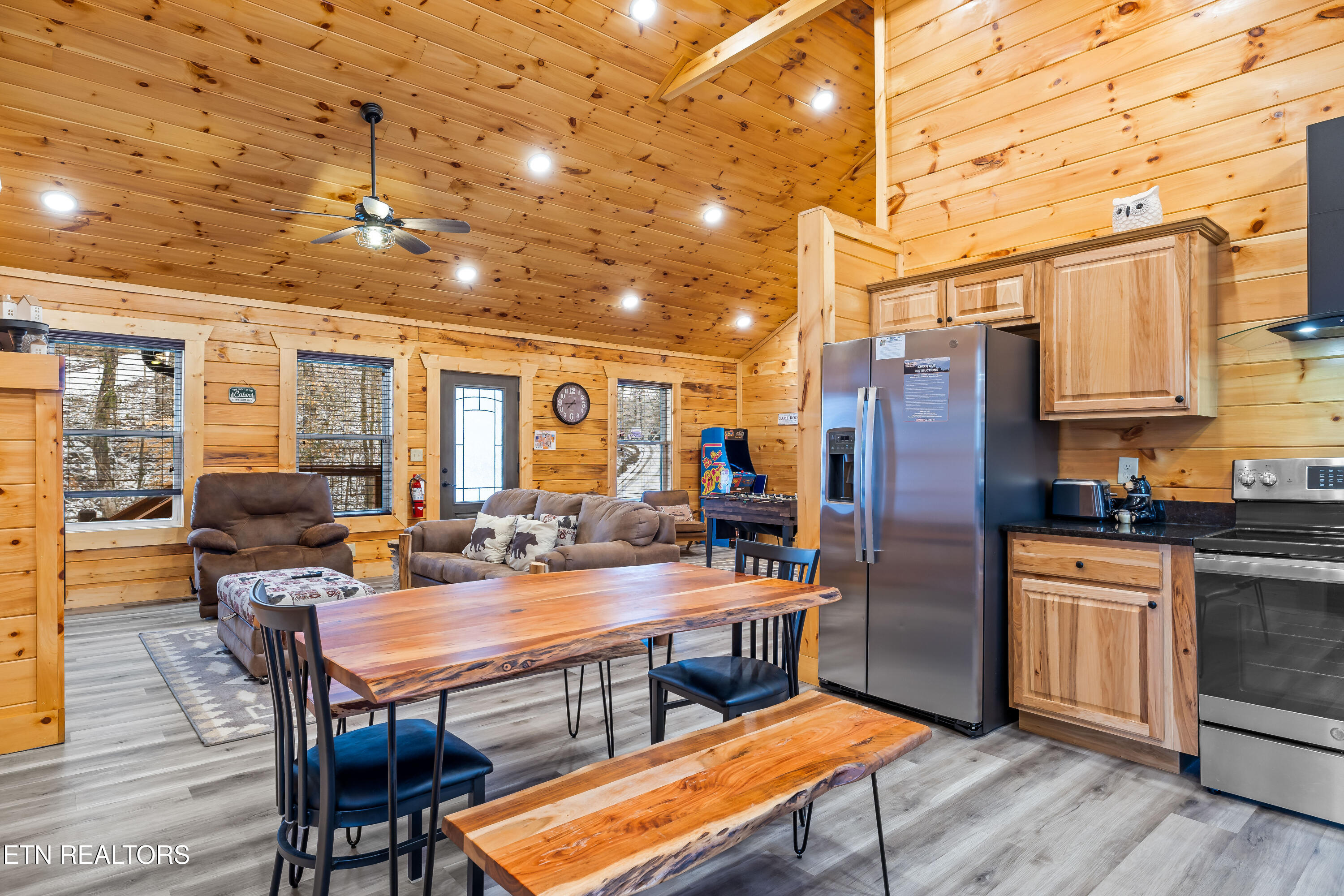 1069 Timberlake Circle Sevierville, TN 37876 - Photo 6 of 43 1069 Timberlake Cir-8