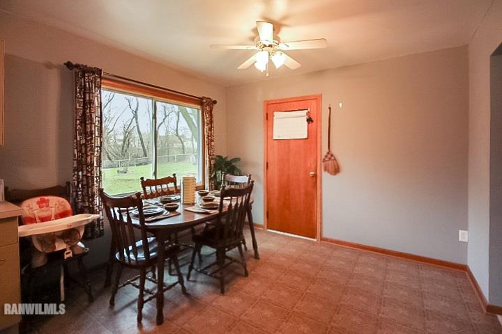 1837 West Middlebury Road Freeport, IL 61032 - Photo 8 of 20 Gallery Image 8