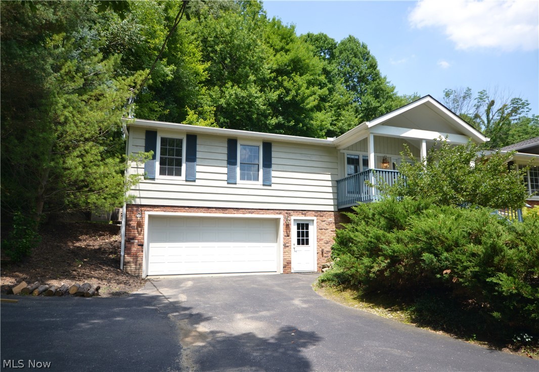 7540 Fields Road Chagrin Falls, OH 44023 - Photo 2 of 35 Gallery Image 2