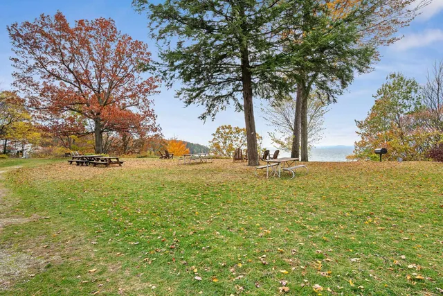 $799,000 | 16 Lakewood Parkway, Burlington, VT 05408